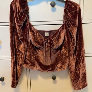 Aritzia Wilfred Eggplant Velvet Long Sleeve 4